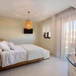 Amara Rethymno