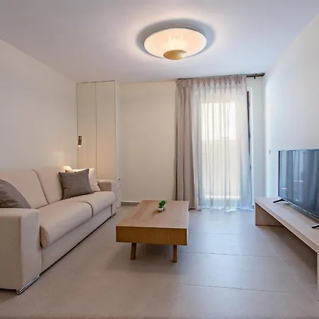 Amara Villa *